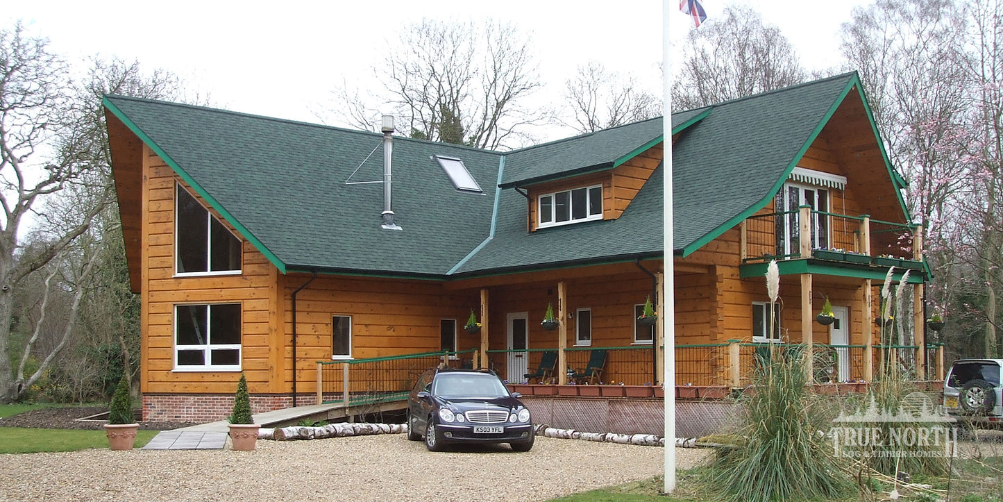 Norfolk luxury Canadian log home set within a woodland setting in Norfolk - Entrance View